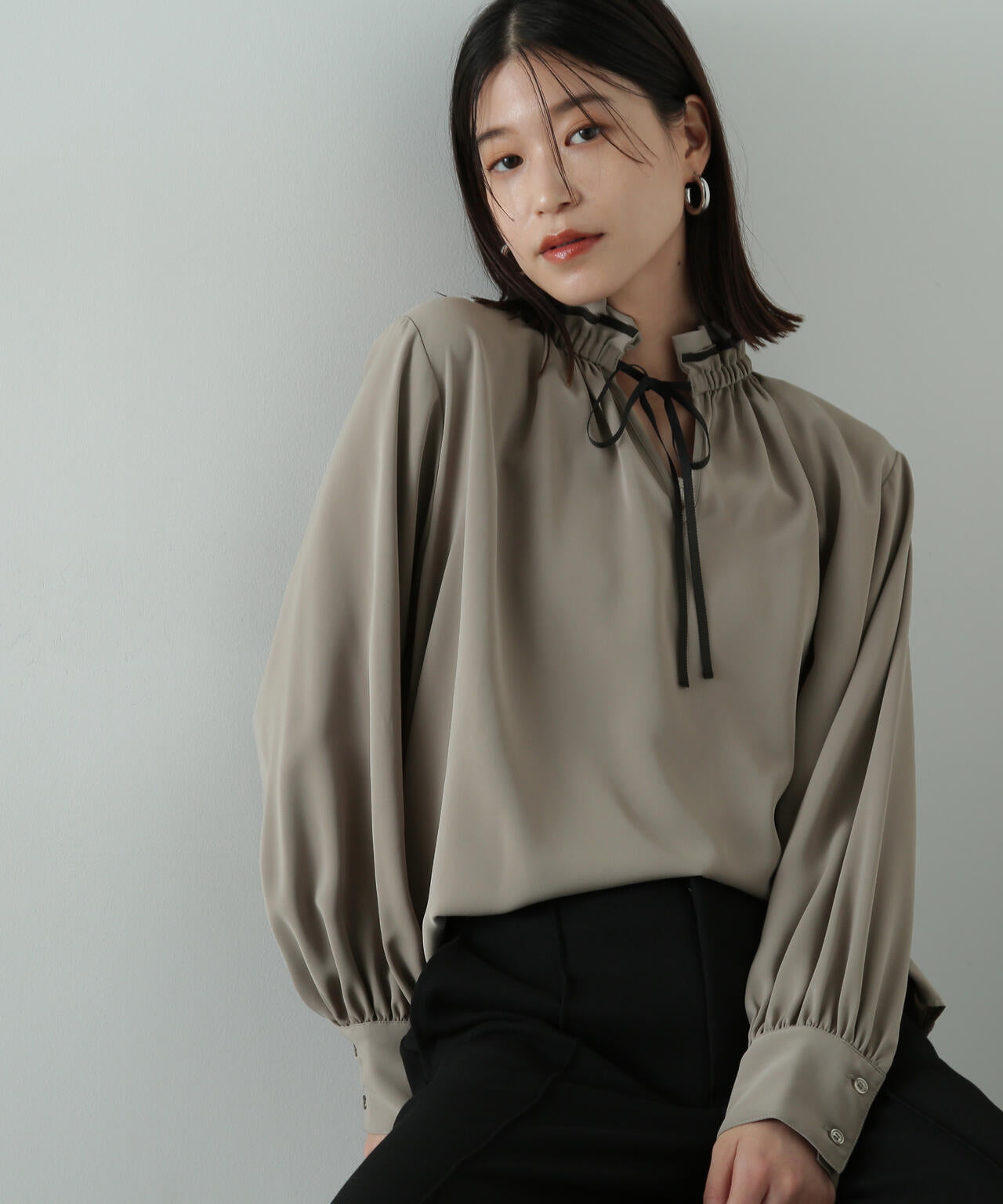 バイカラーリボンとろみブラウス | N. Natural Beauty Basic*（エヌ