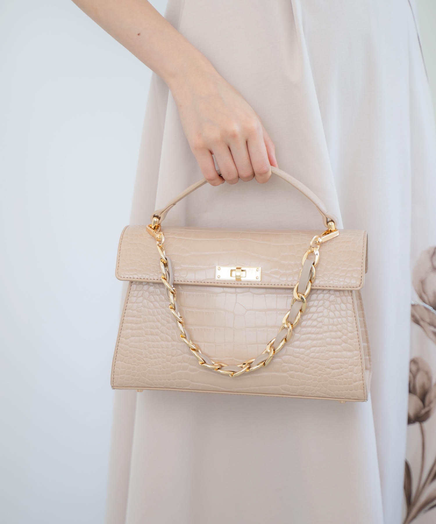 チェーンハンドルバッグ | バッグ | NOELA OFFICIAL WEB STORE