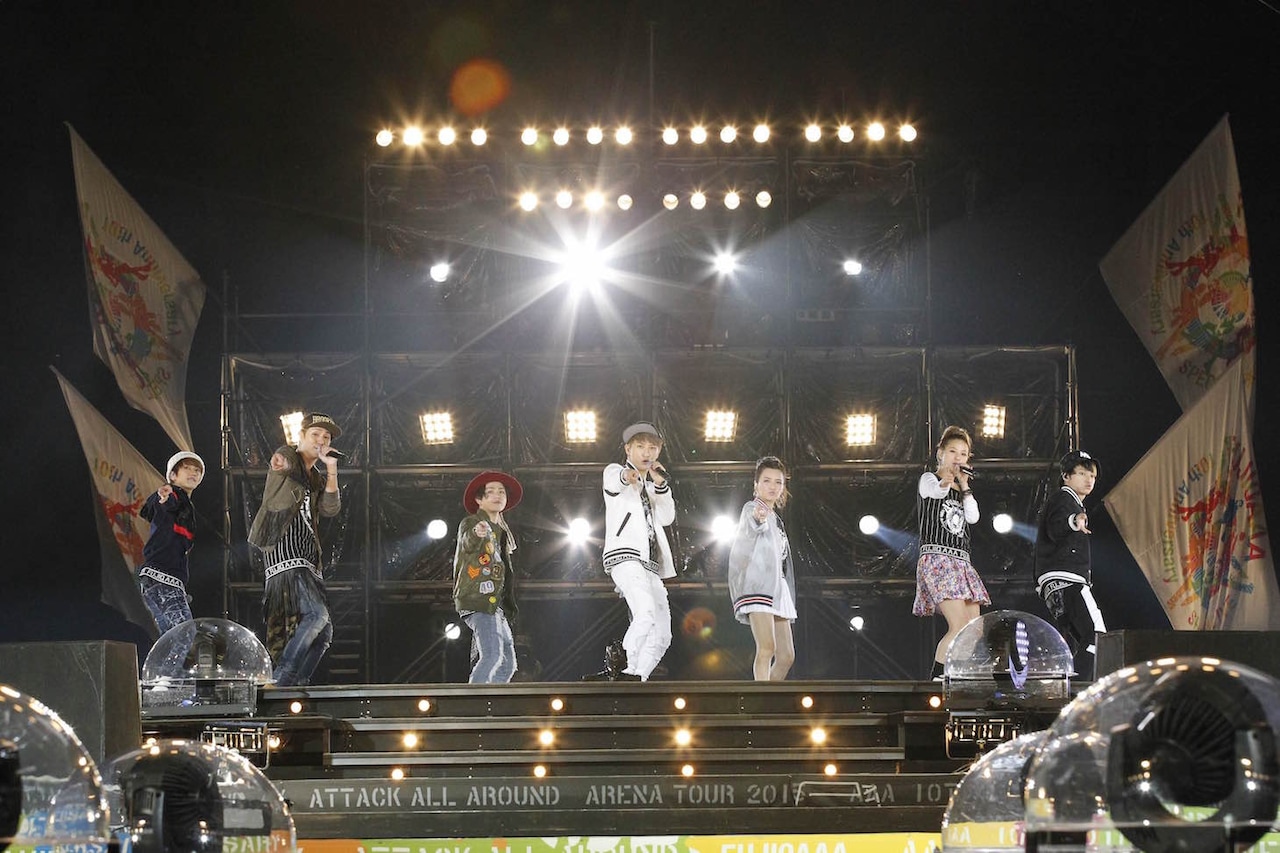 AAA「AAA 10th Anniversary SPECIAL 野外LIVE in 富士急ハイランド」の