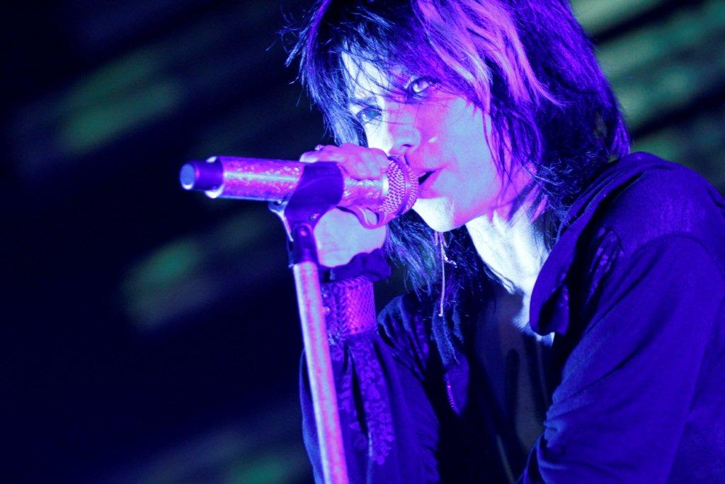 また帰ってくるから！」VAMPS驚異の13DAYS終幕 - 音楽ナタリー