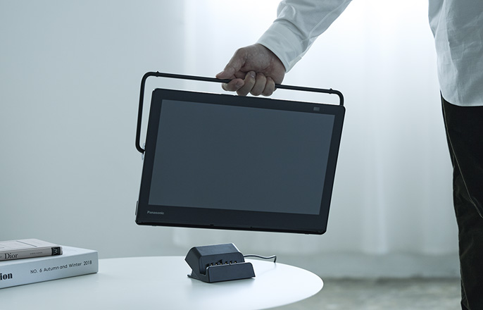 持ち運び | ポータブルテレビ（プライベート・ビエラ） | Panasonic