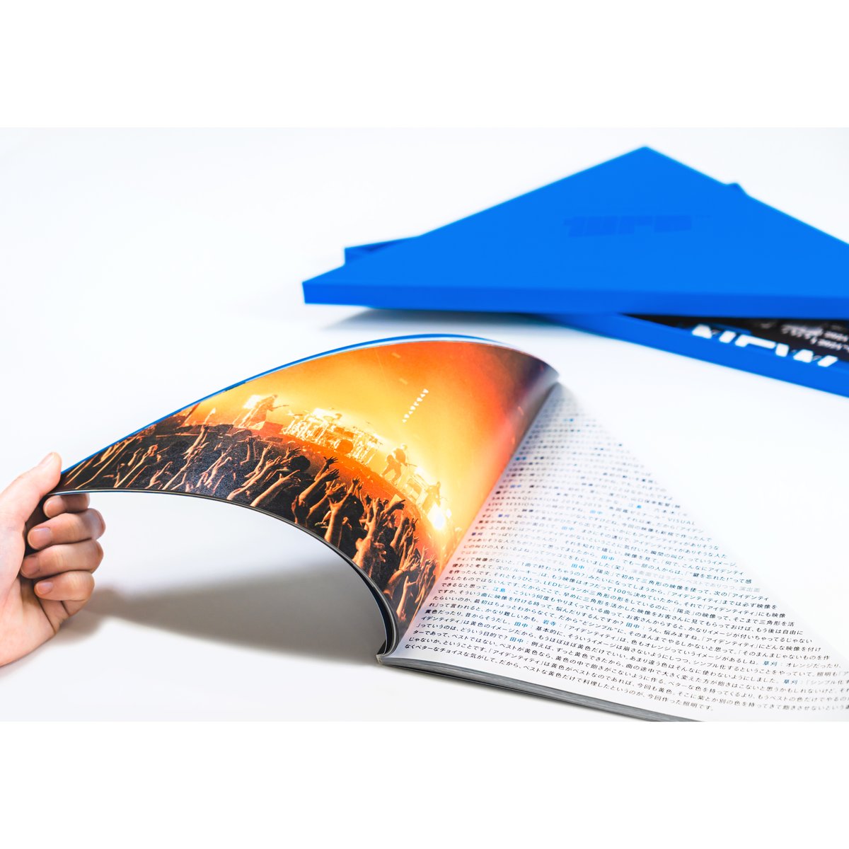 3/26発売 LIVE BD / DVD 「SAKANAQUARIUM 2024 “turn”」 完全生産限定