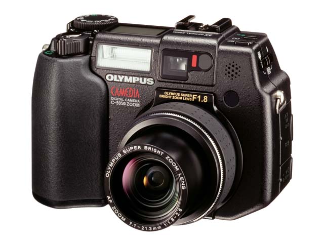 オリンパス、xD対応の500万画素コンパクトデジカメ「X-2」