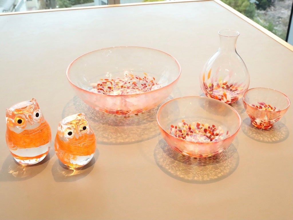 青森県の伝統工芸指定品“津軽びいどろ”を生産する〈北洋硝子〉と