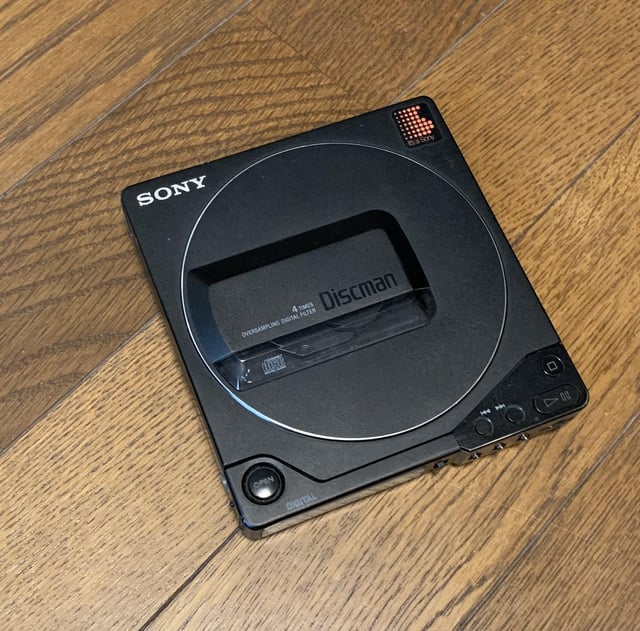 D-250 Discman from 1989 : r/ObsoleteSony