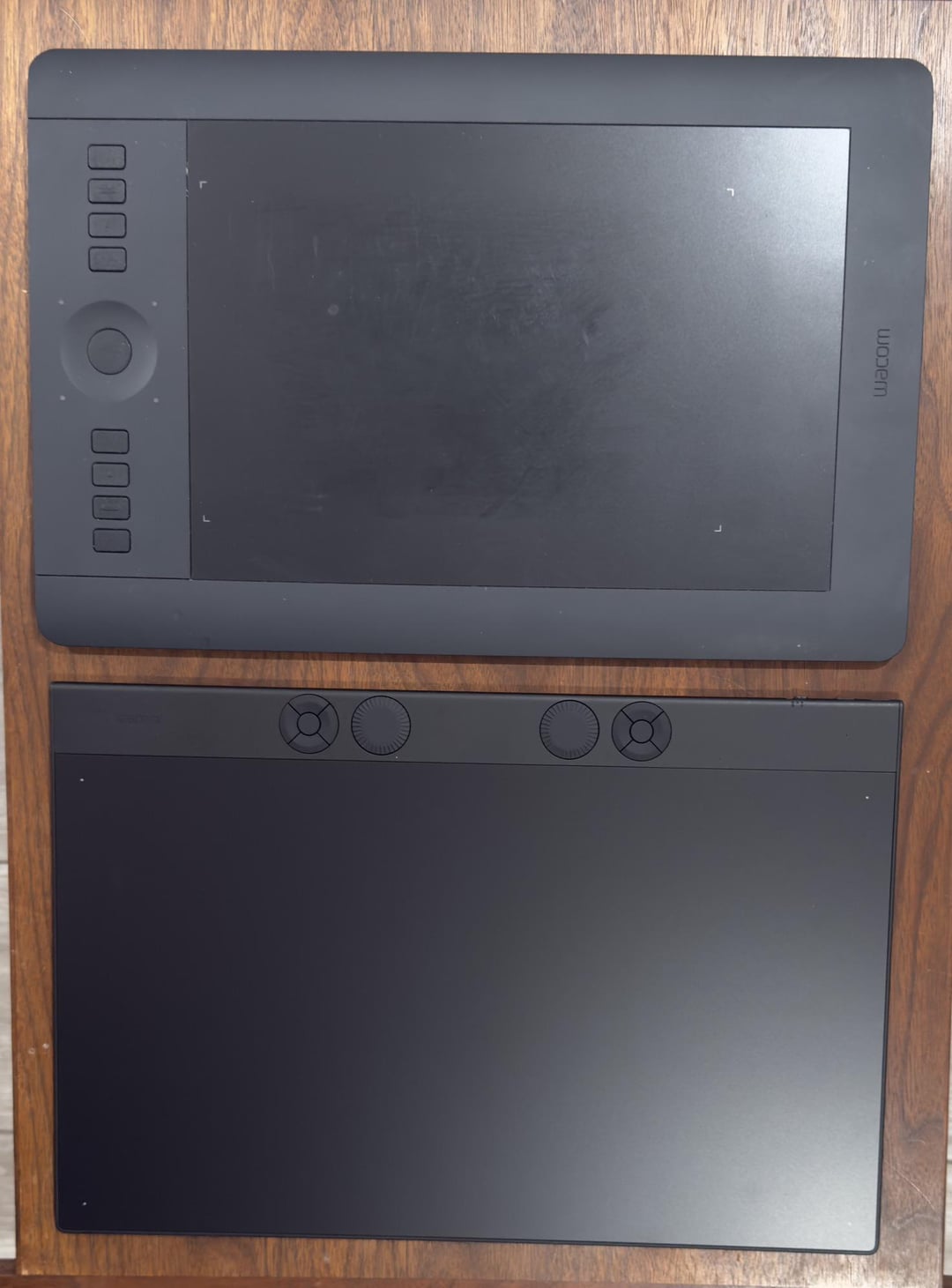 new-intuos-pro-l-vs-older-m-v0