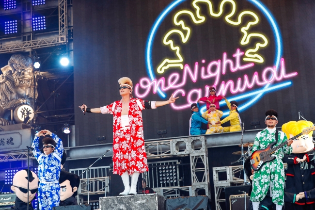 二日目ライブレポート】“ありえない”メンツが集結！ 氣志團主催の野外