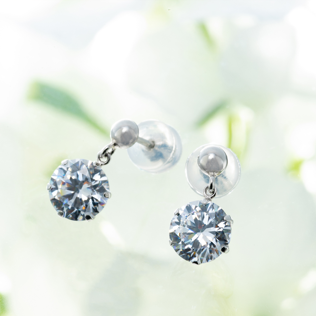 DIAMONIQUEプレシャス PT950ドロップピアス計2.0ct ダイヤモニーク