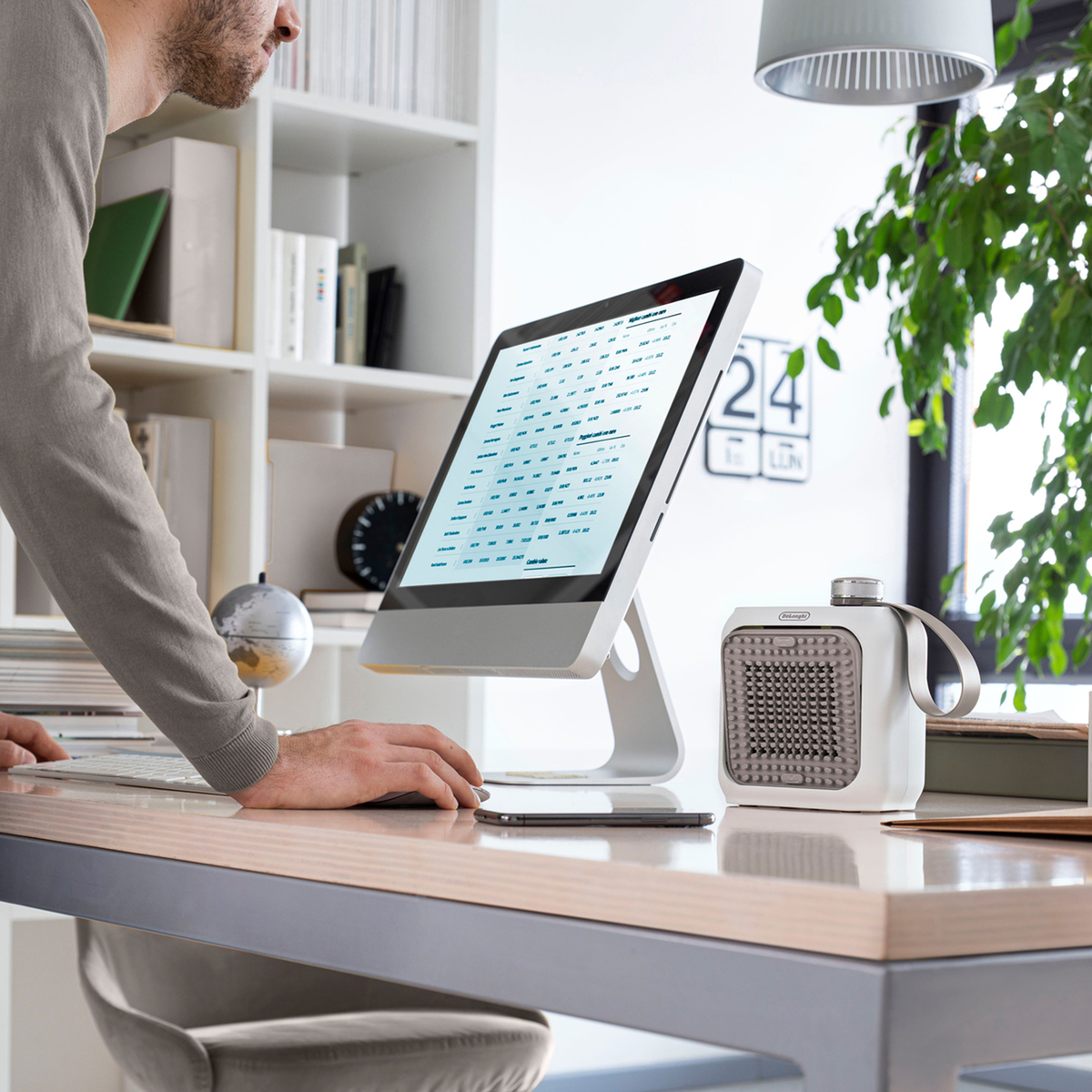 デロンギ カプスーラデスク セラミックファンヒーター デロンギ