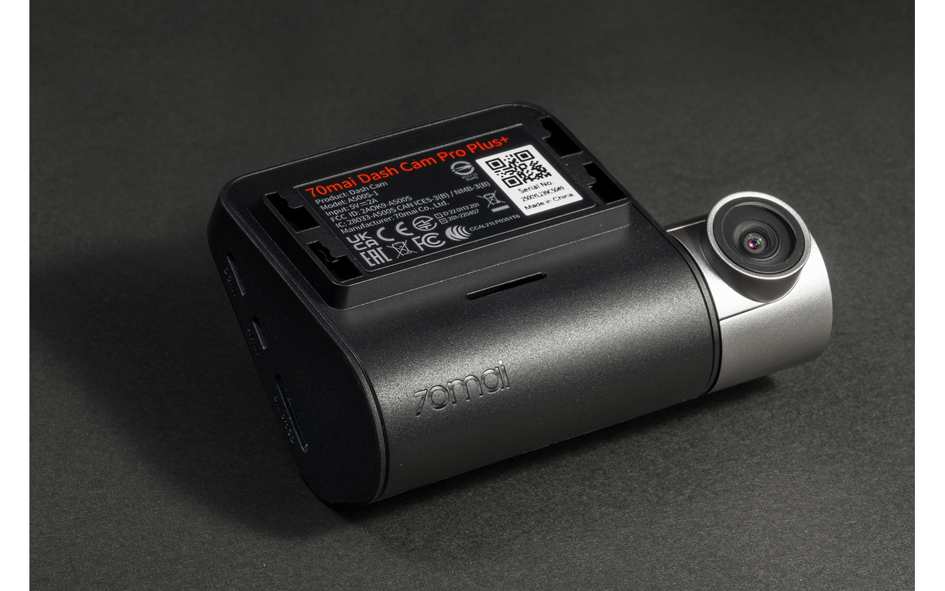 余裕の万切り！？激安ハイスペック最新前後カメラドライブレコーダー