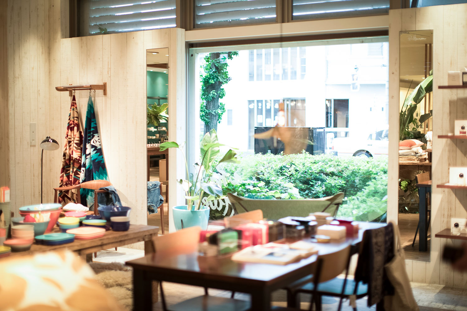 APOTHIA｜Ron Herman