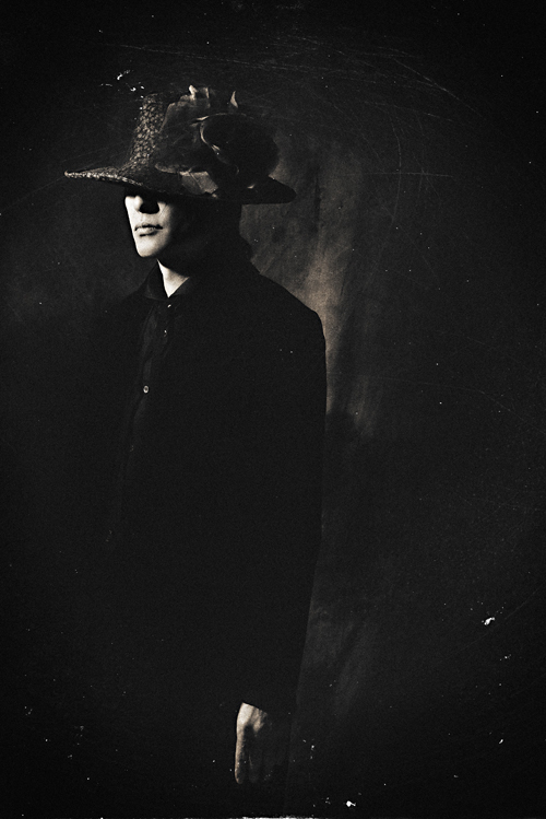 櫻井敦司、10年ぶりのソロTHE MORTAL始動ライヴ決定！ 新作