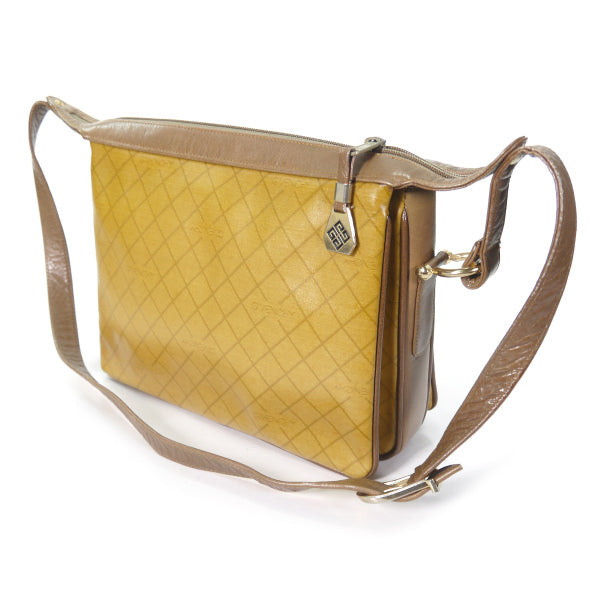 GIVENCHY – Vintage Shop Rococo