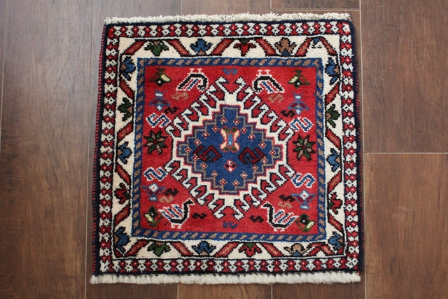 送料無料】ヤラメのミニ絨毯（約40×40cm） 144