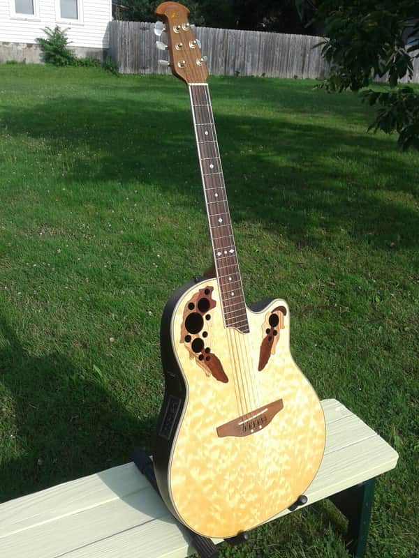 Ovation CP247 Celebrity Deluxe Quilted Maple Acoustic/Electric