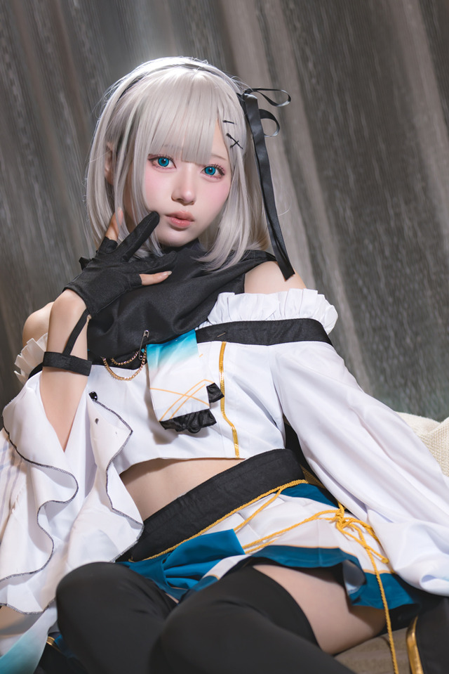 コスプレ】4月2日は「ぶいすぽっ！」“花芽すみれ”誕生日！白髪ショート