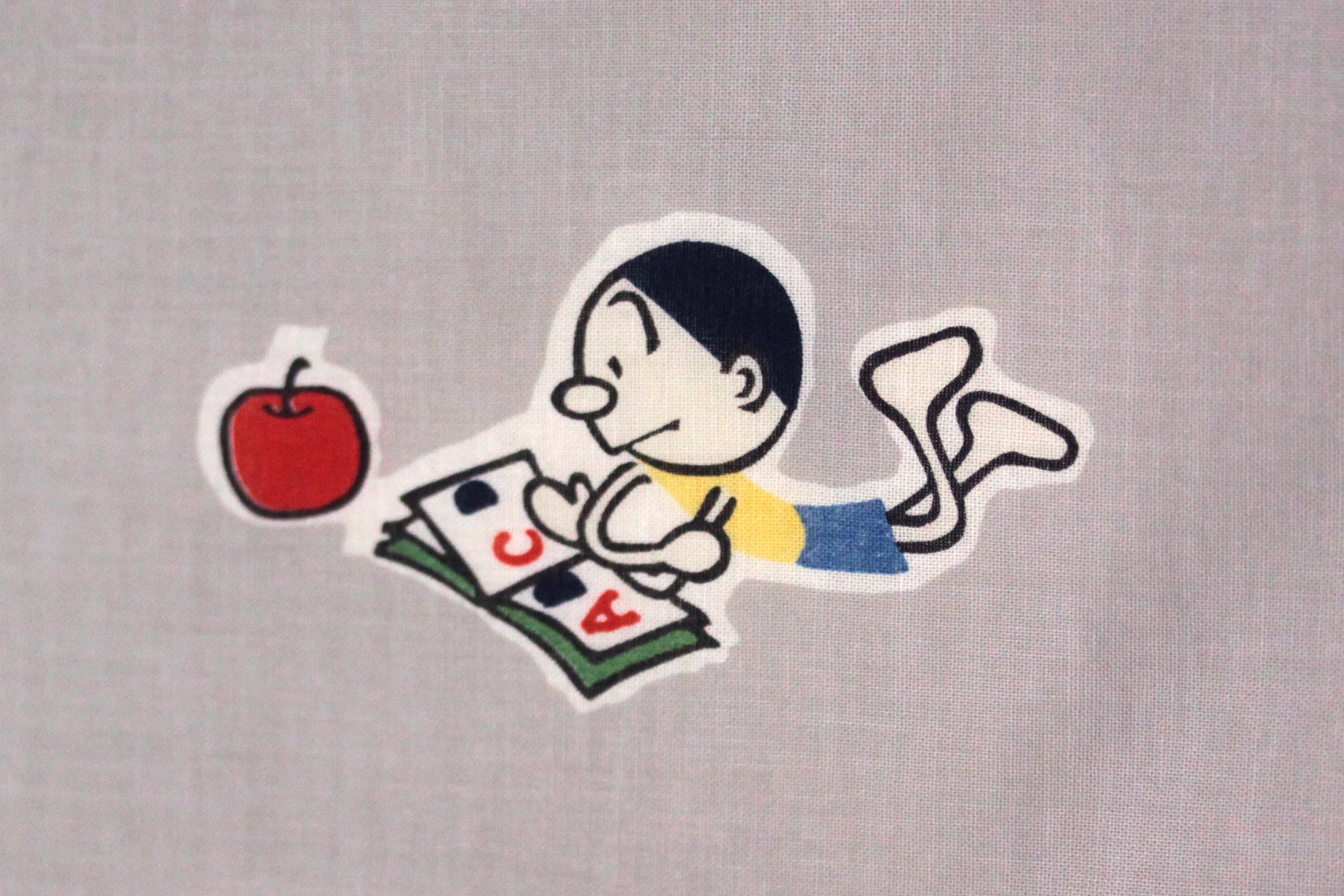 サザエさん 復刻図案 バンダナ グレー – 長谷川町子美術館 通信販売部