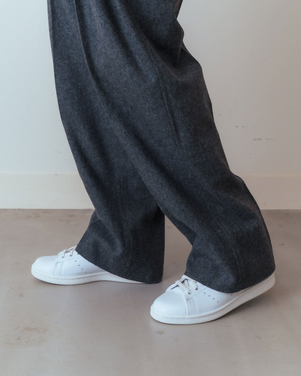 40%OFF】WOOL FLANNEL TOMBOY PANTS – Shinzone