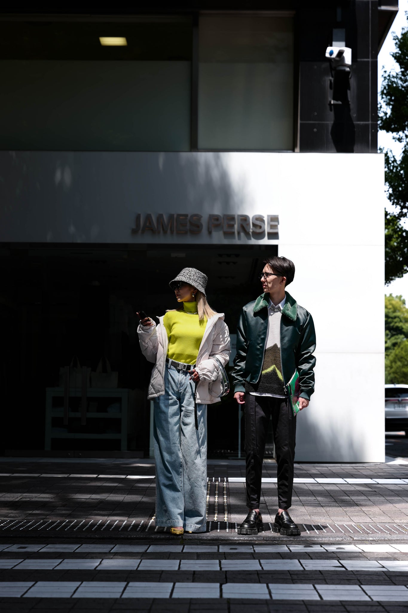 Intarsia Color Blocking Knit. – Simpti.