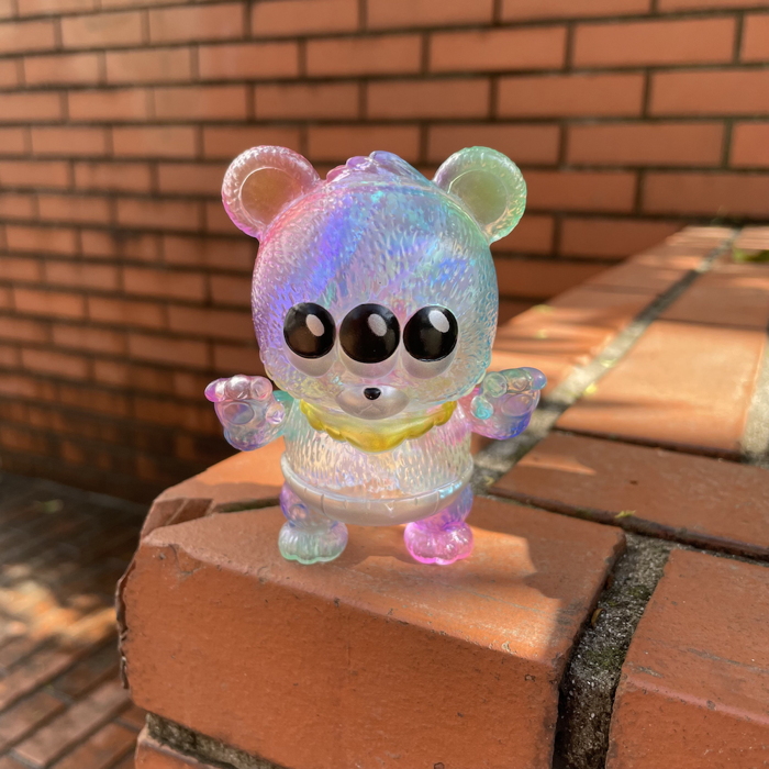 T-BASE渋谷道玄坂店にてアートジャンキーとPEACH HELLが「師弟展」開催