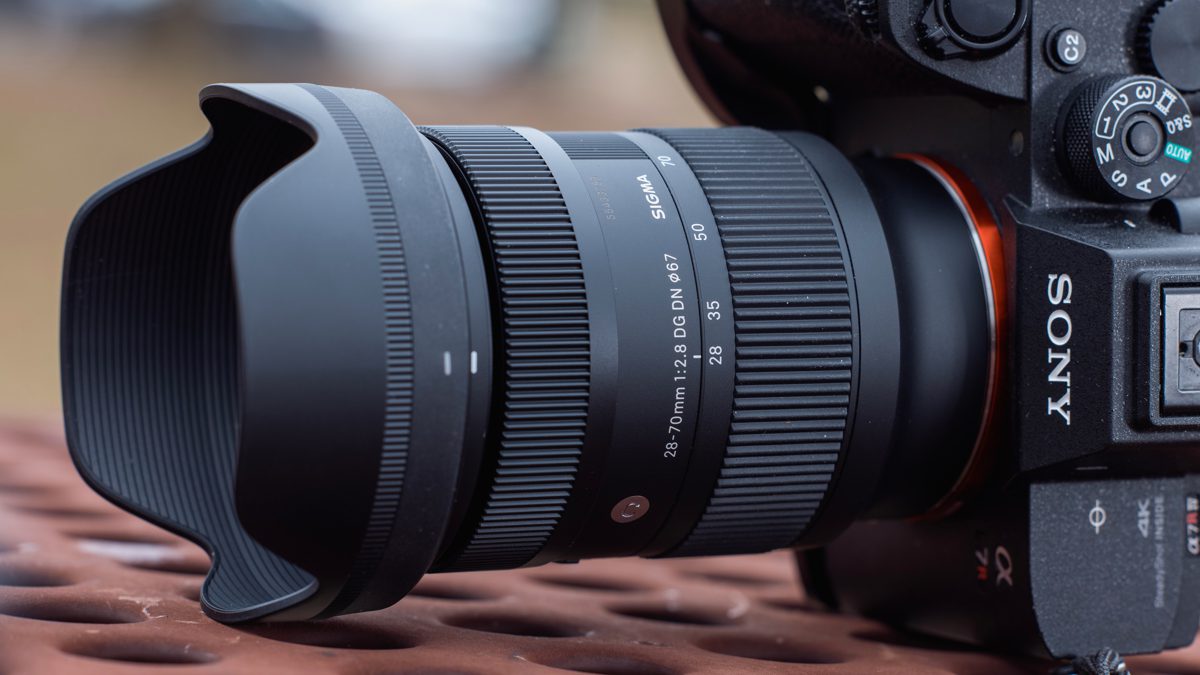 Sigma 28-70mm F2.8 DG DN Contemporary - Review 2021 - PCMag UK