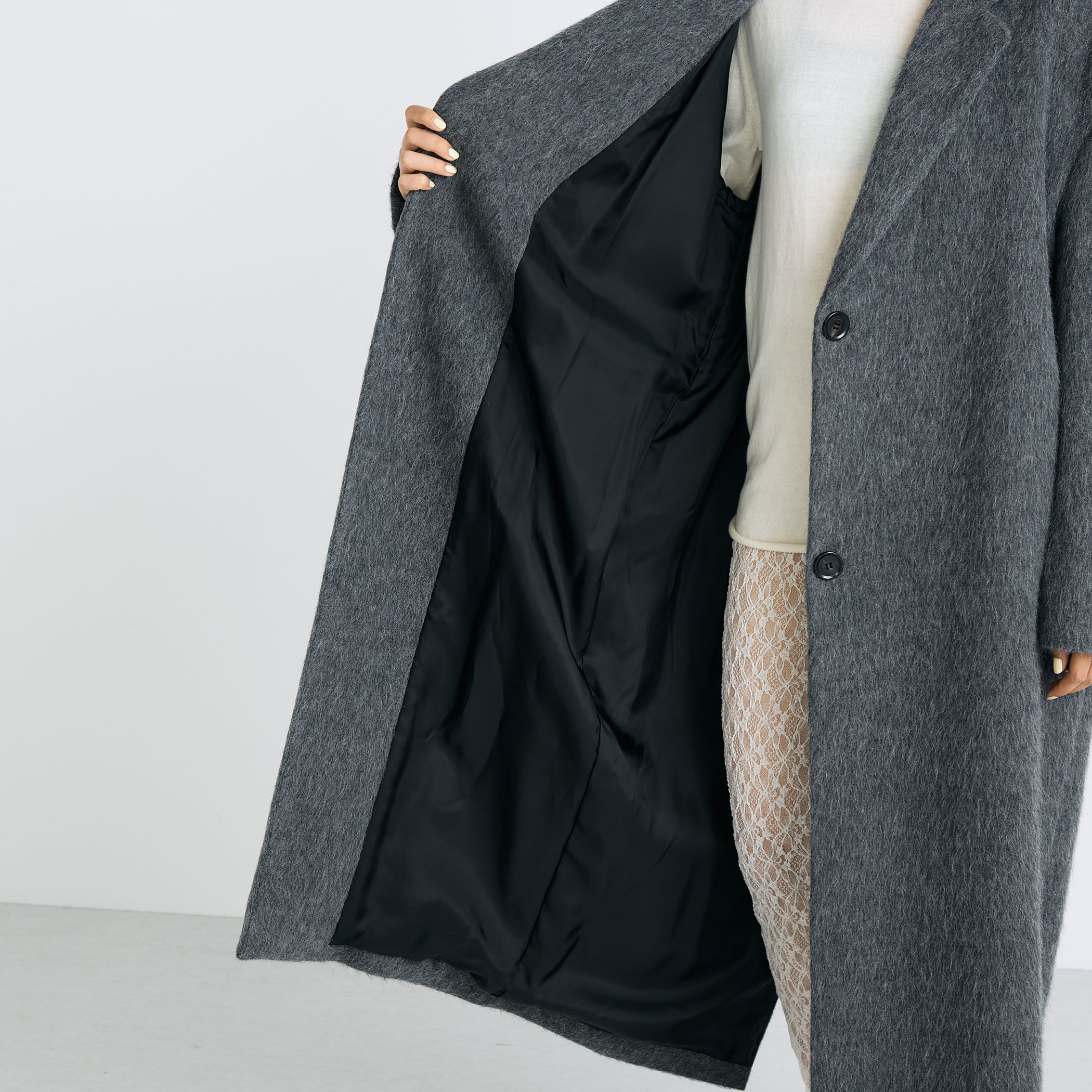 アルパカシャギー チェスターコート｜トゥモローランド 公式通販