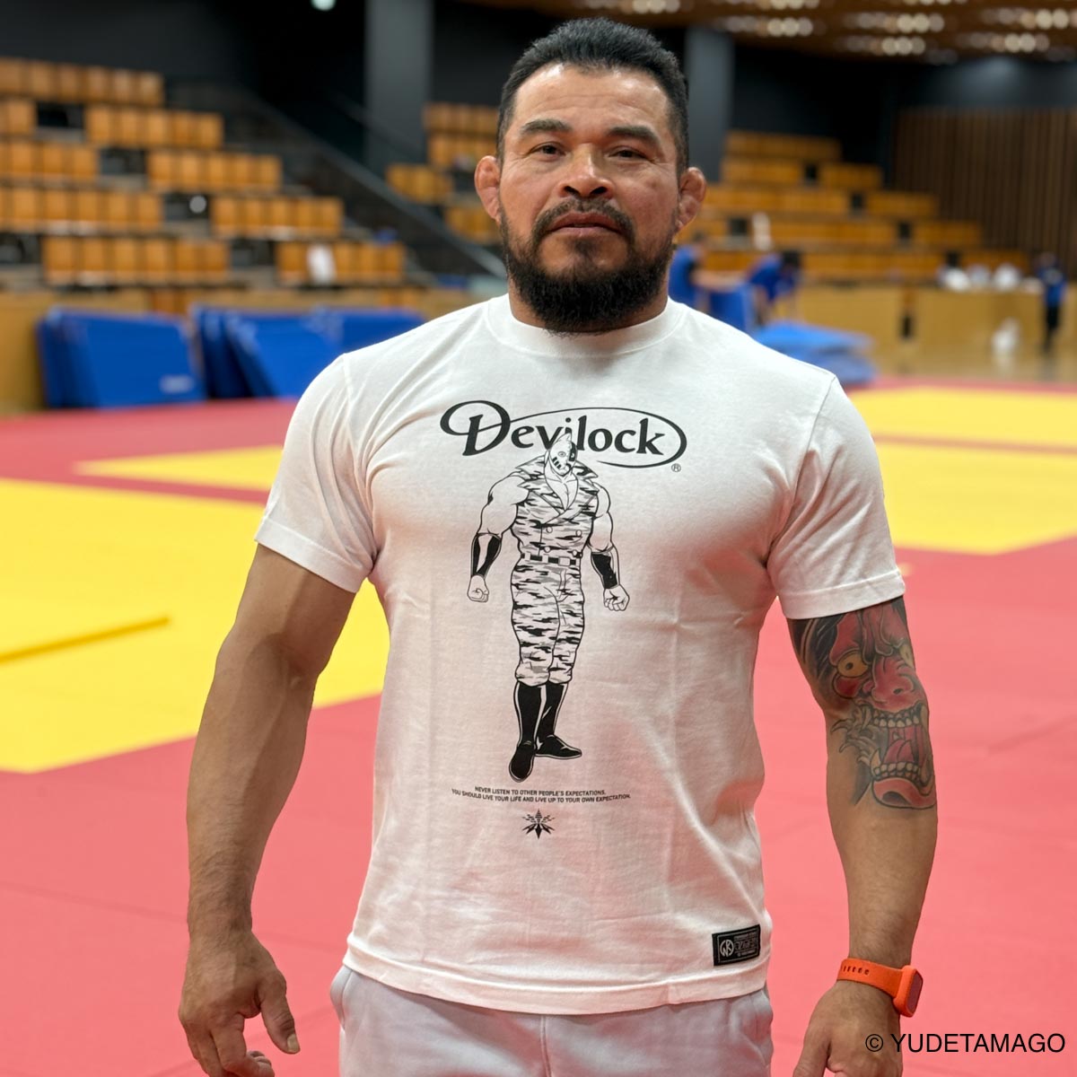 キン肉マン x DEVILOCK Tシャツ – キン肉マン公式オンラインストア