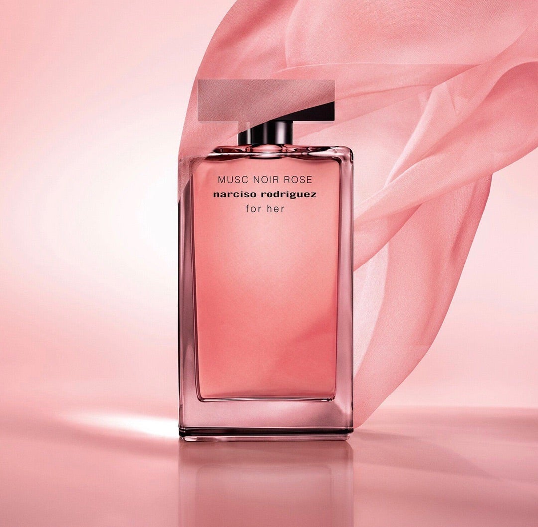 いい女の日中の香り 香水レビュー ムスクノワールローズ ナルシソ