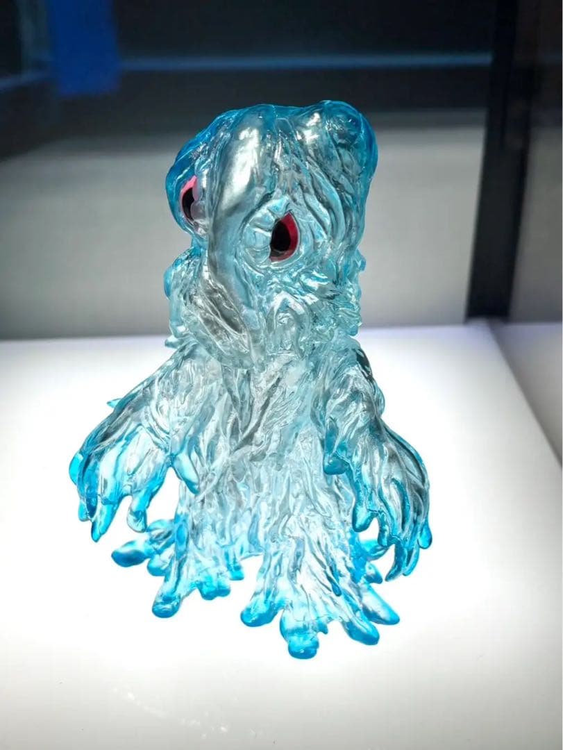 ト*ー様 CCPミドルサイズシリーズ ゴジラ ヘドラ クリスタルブルー Ver