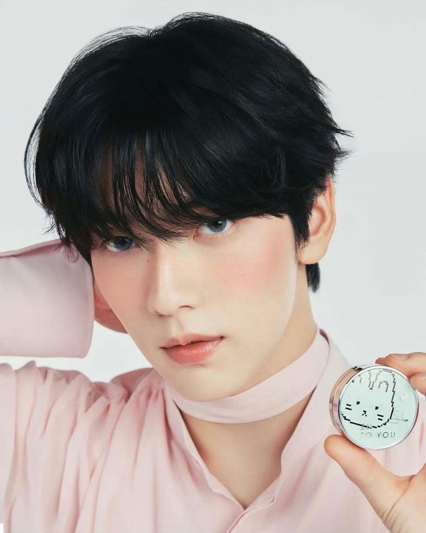 TXT スビンSOOBIN × INTO U 限定コラボセット ⑥ - メルカリ