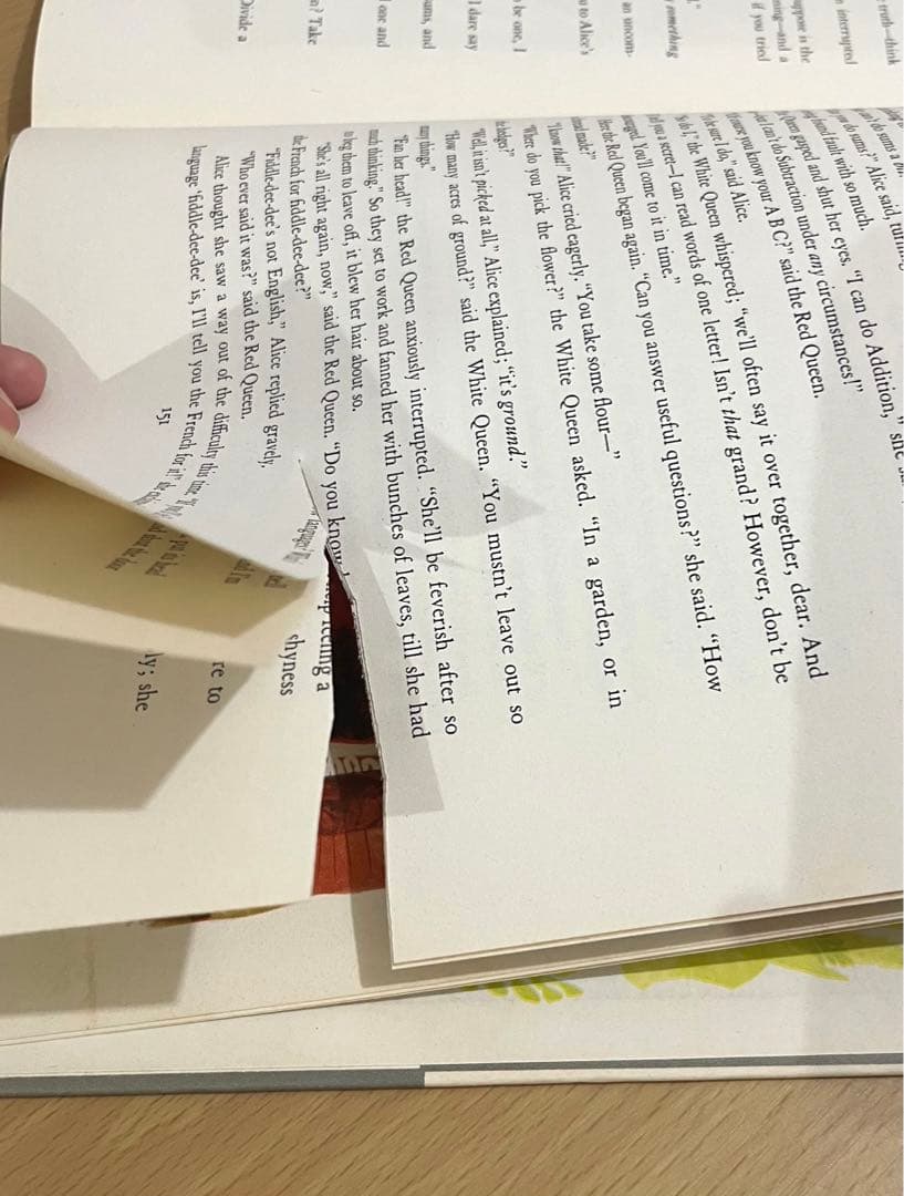 No.246 希少 古書 洋書 アンティーク 不思議の国のアリス・鏡の国の