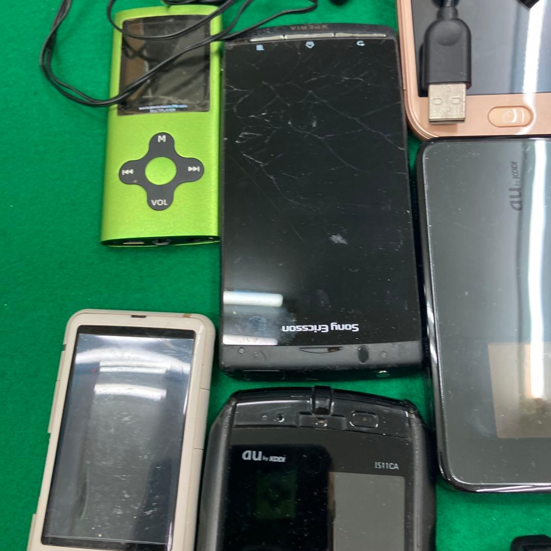 まとめ‼️タブレット スマホ ガラケー ラジオ 見守り携帯 ボケットWi-Fi