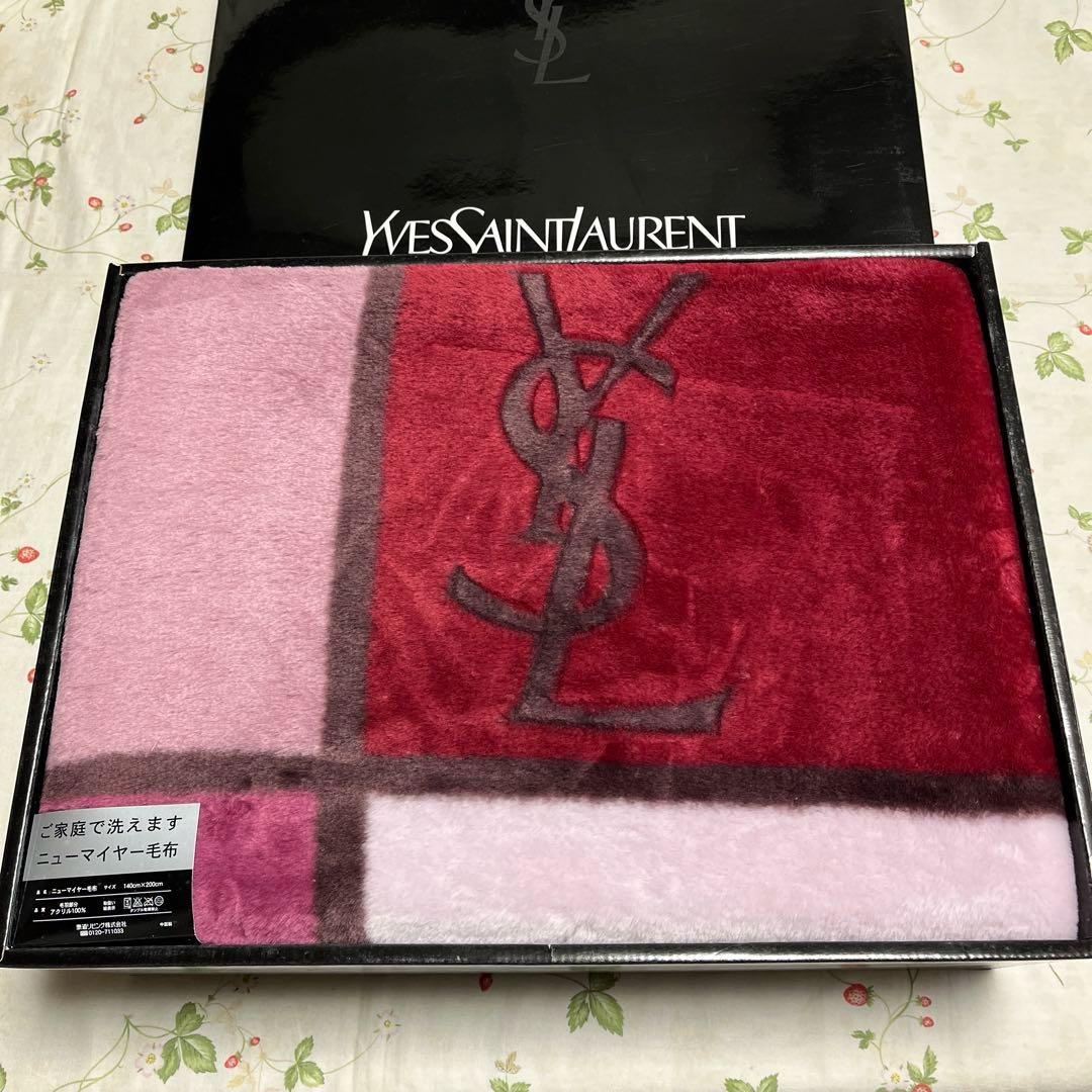 イヴ・サンローラン ニューマイヤー毛布 - メルカリ