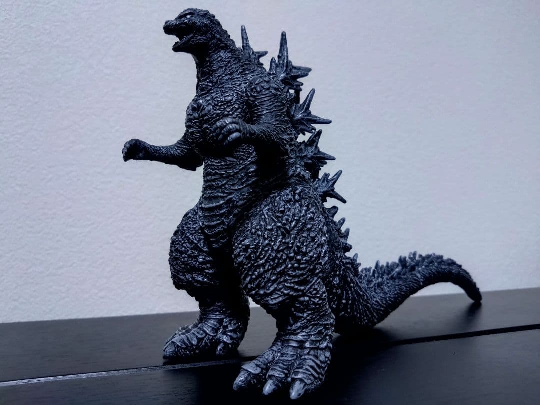 ムービーモンスターシリーズ ゴジラ(2023) マイナスカラー - メルカリ