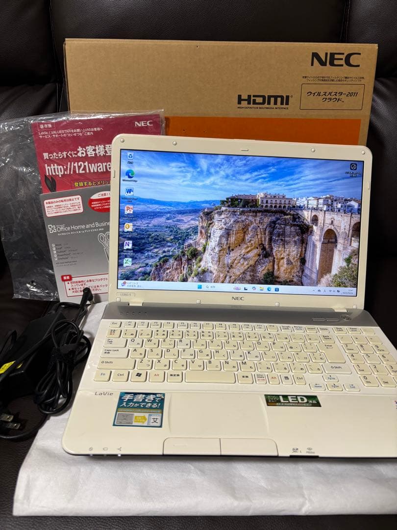 【整備品】NEC LAVIE ノートpc Windows11 NEC LAVIE ノートパソコン Windows11 SSD搭載 カメラ DVD Wlsマウス Ac
