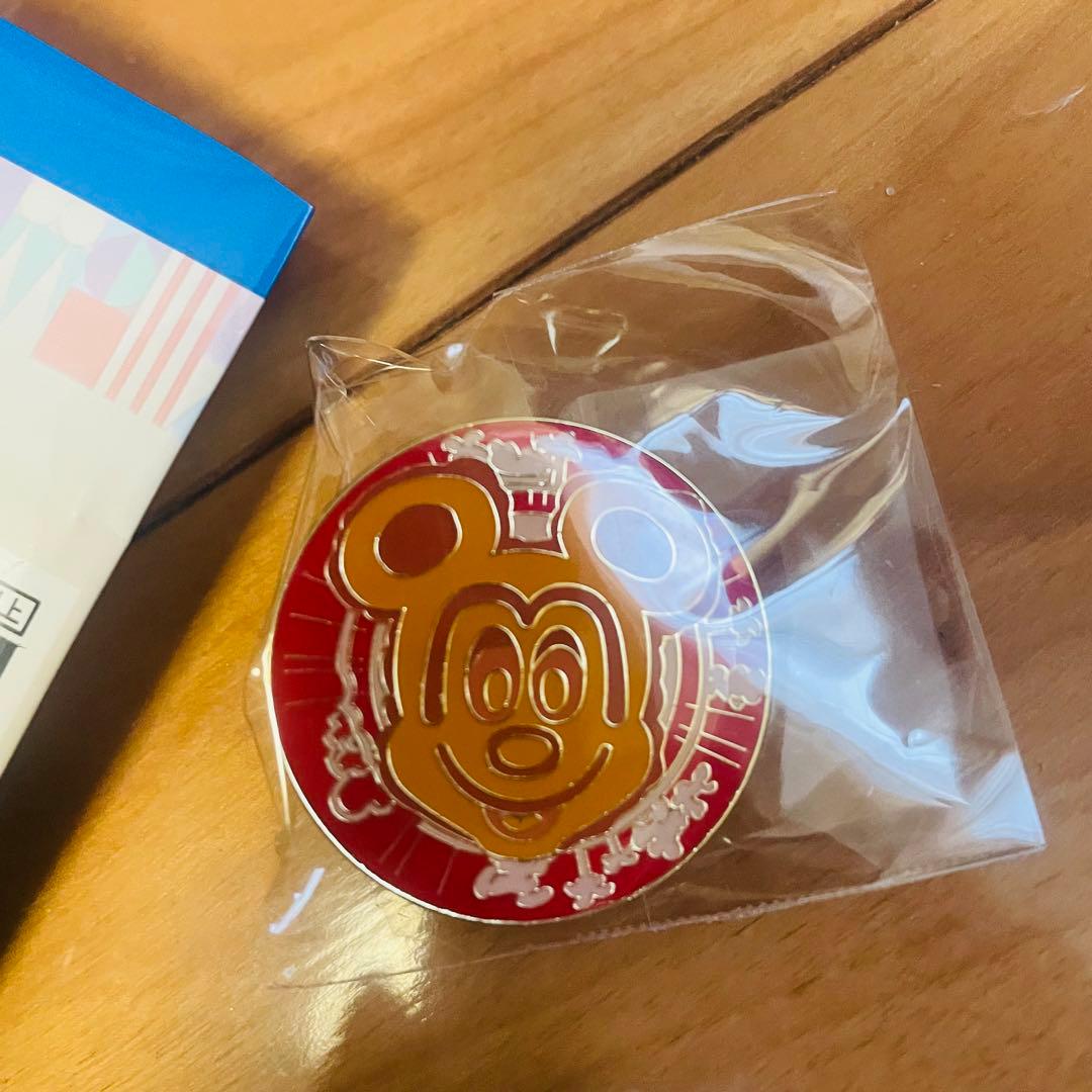 ディズニー ピンズコレクションvol.1 - メルカリ