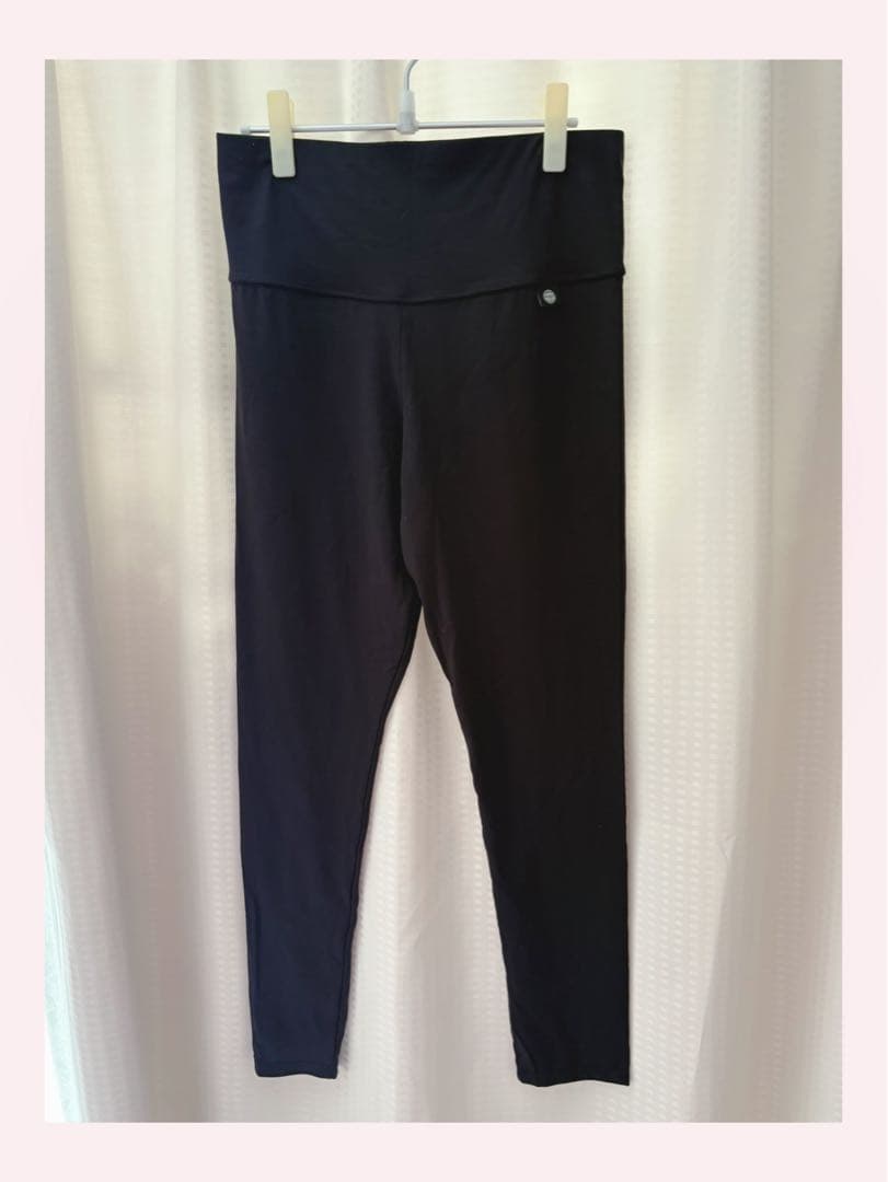 美品invel インヴェル ハイウエストレギンス黒XGG 13号リカバリー