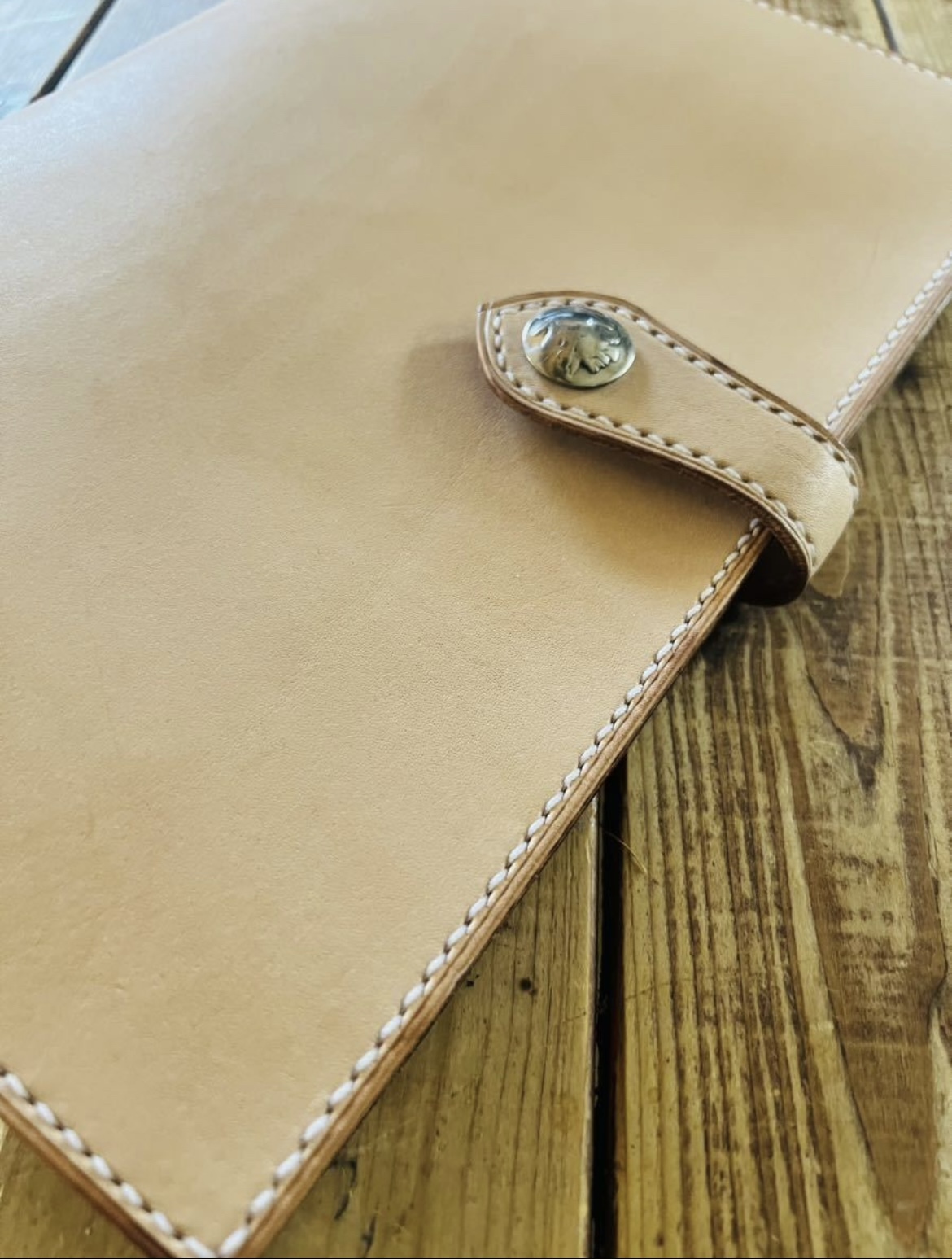 ハンドメイド 栃木レザー ヌメ革 手縫い ナチュラル A4 ノートカバー