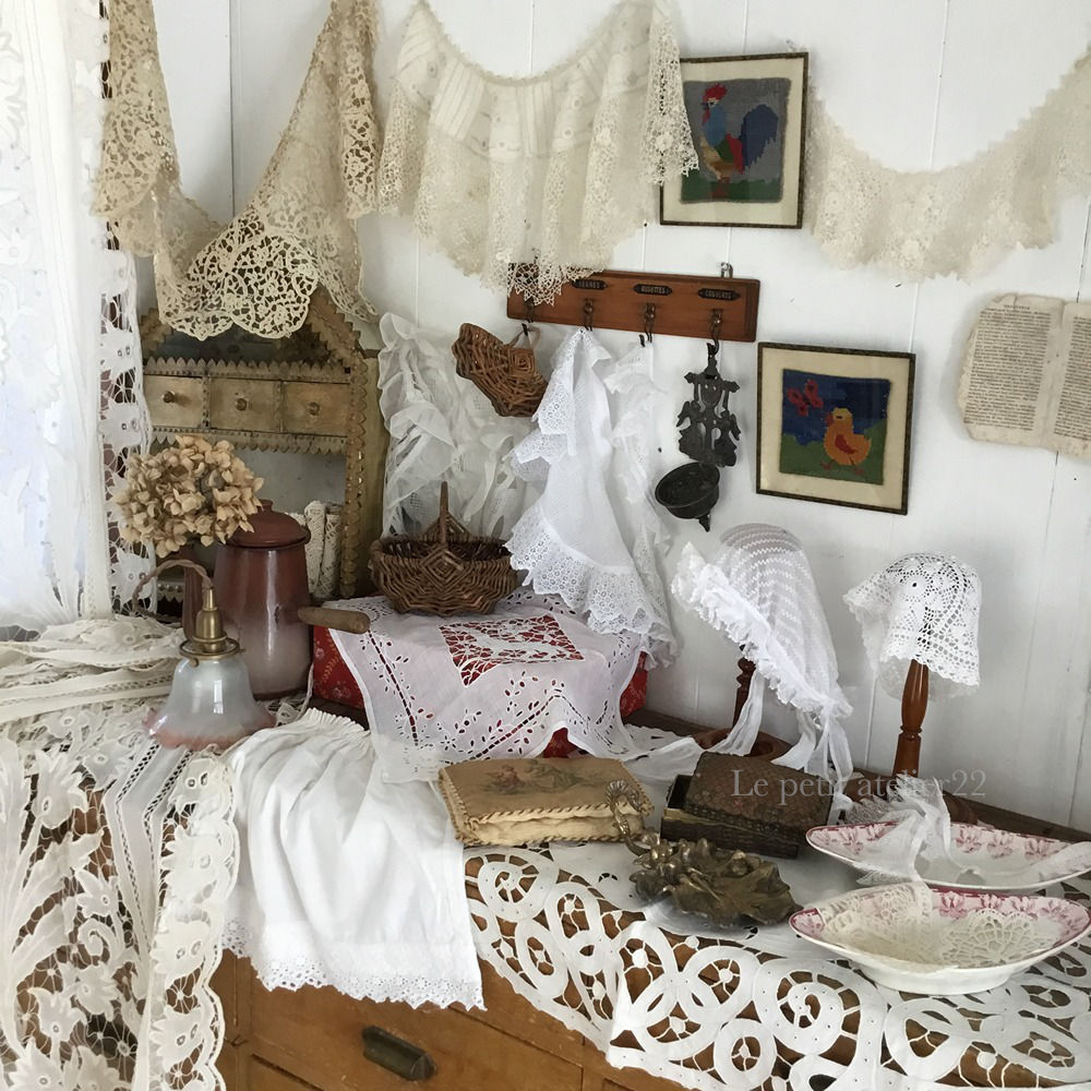 フランス アンティーク ハンキーケース シルク エクリュ W18 x 13 cm